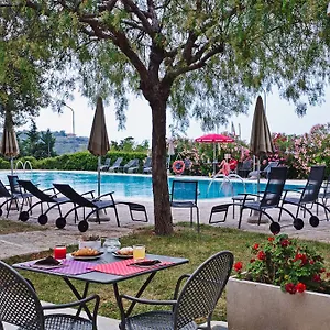 Golf Hotel